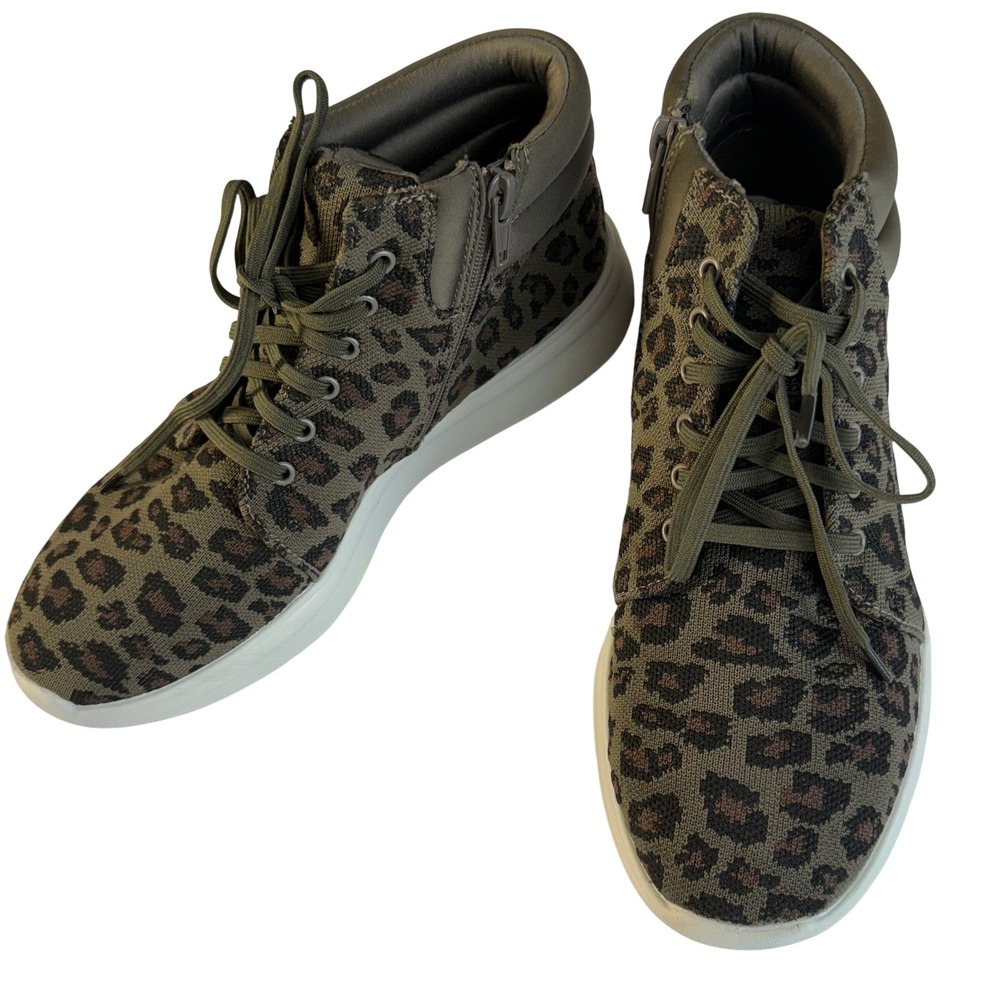 Clarks Cloudsteppers Adreena Hope Olive Leopard Print Ankle Boots Womens 8.5 M